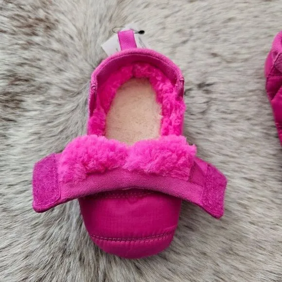 UGG Tasman LTA Baby Girl Booties Pink Size 4/5 for 12-18 Months NEW