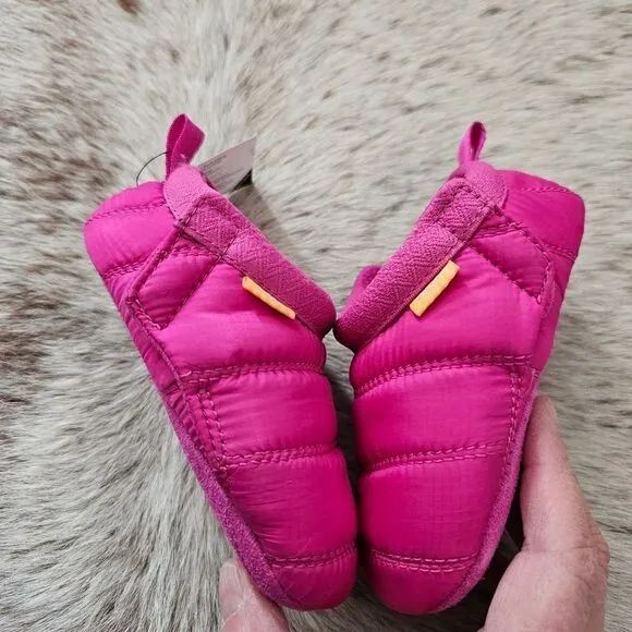 UGG Tasman LTA Baby Girl Booties Pink Size 4/5 for 12-18 Months NEW