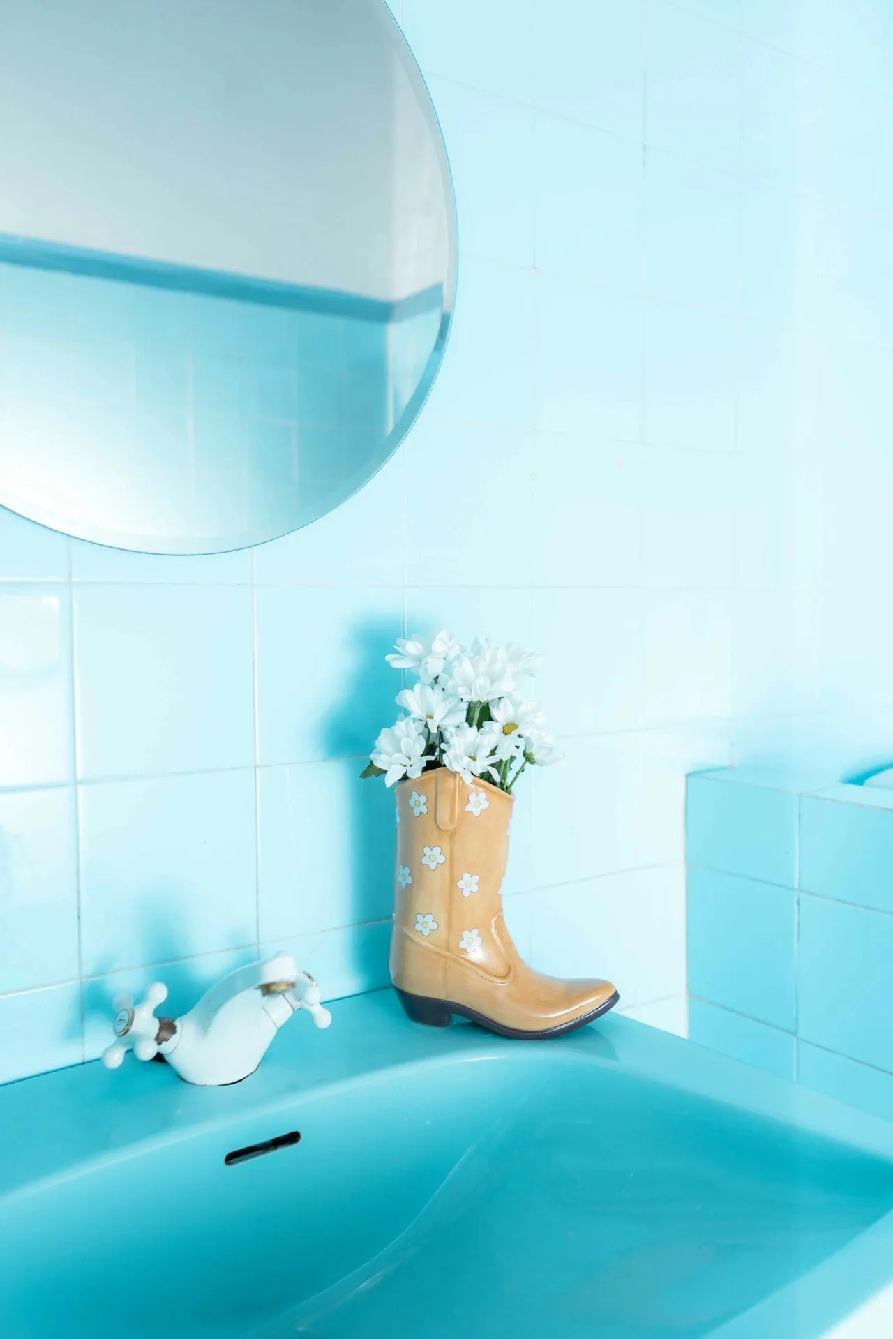 Vase Rodeo Cowboy Boot - Yellow