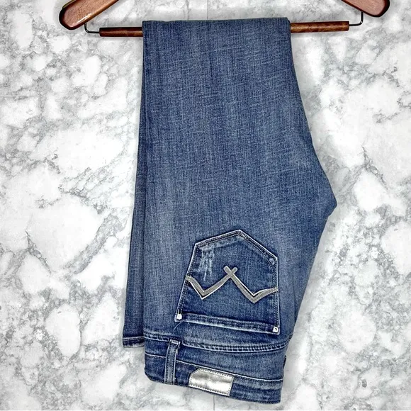 VIGOSS Light Medium Wash Lightly Distressed Jeans Juniors 9