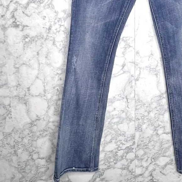 VIGOSS Light Medium Wash Lightly Distressed Jeans Juniors 9