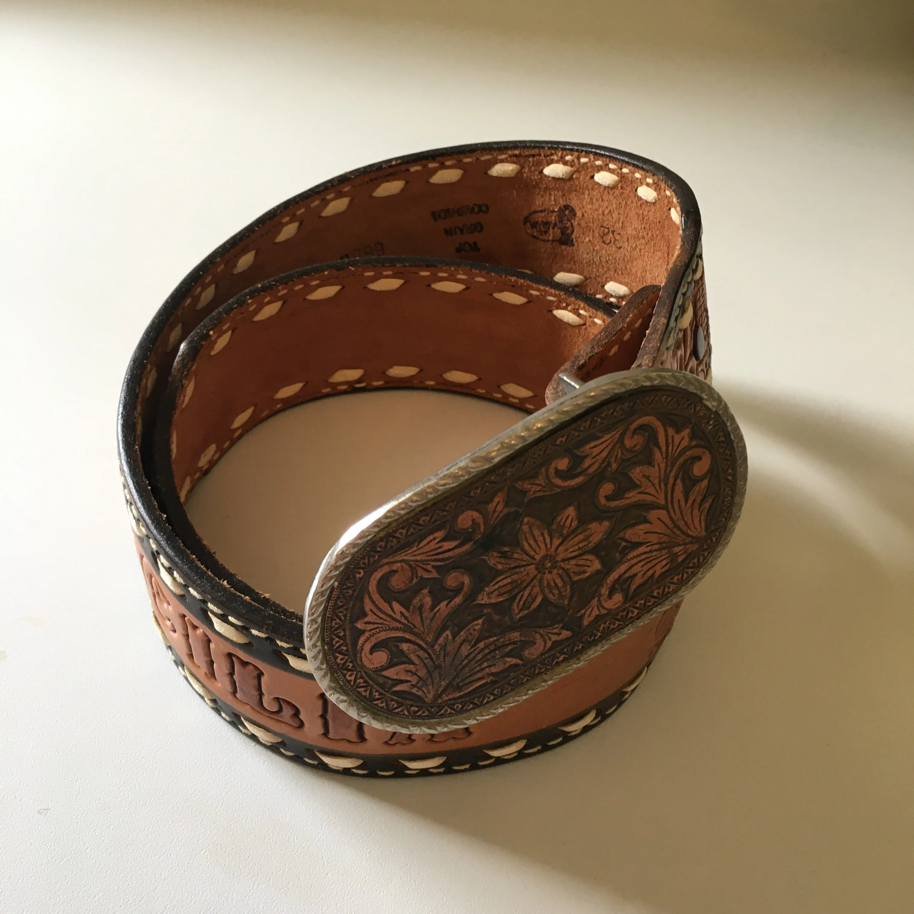 Vintage JUSTIN tooled top grain cowhide leather CECILIA belt etched buckle Unisex size 32