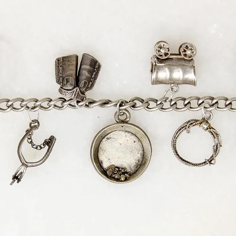 Wonderful Western Bracelet with Particularly Fine Charms