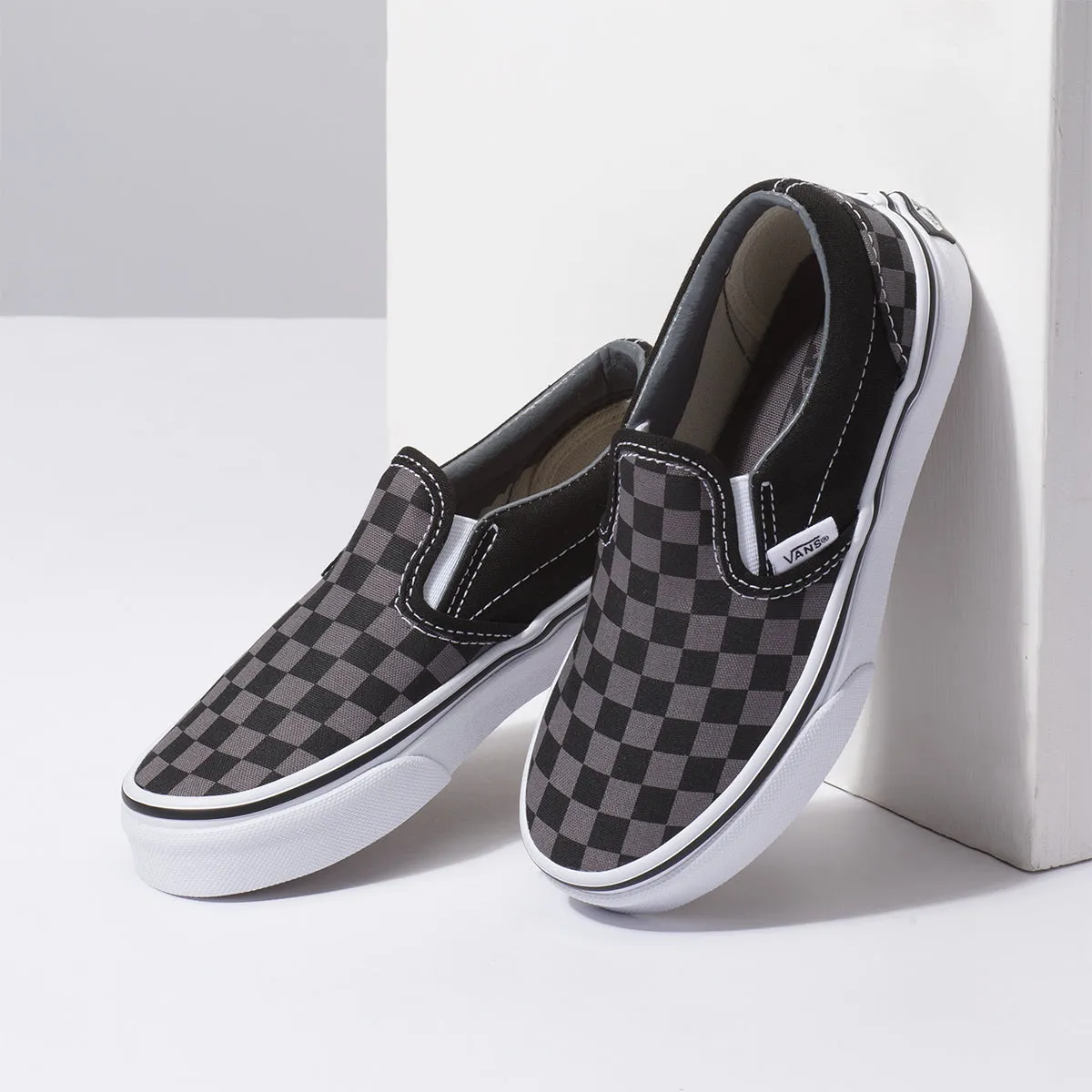 Zapatilla Classic Slip-On Checkerboard Niños (4-8 años)